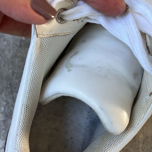 Chanel leather trainers - Picture 8 of 12